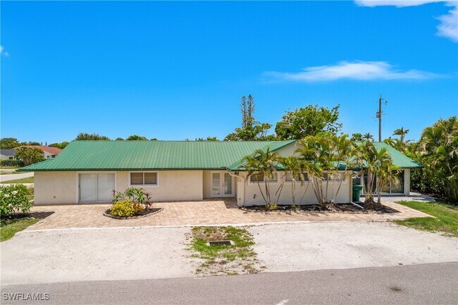 property at 700 95th Ave N