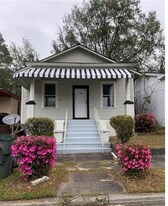 1014 W 39th St in Savannah, GA - Building Photo