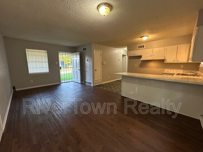 4505 Spring Glen Dr in Memphis, TN - Building Photo - Building Photo