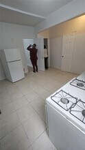7817 Roosevelt Ave in Queens, NY - Building Photo - Building Photo