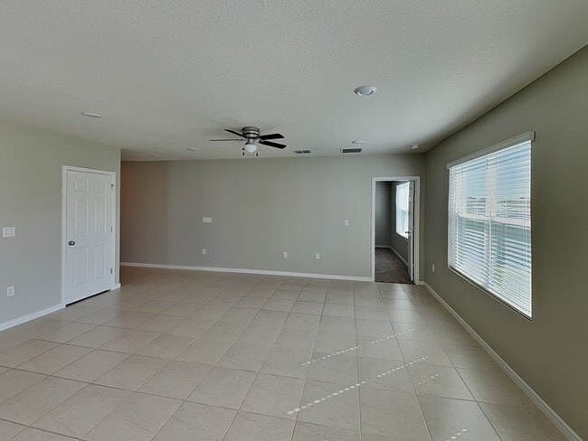 1660 Aspen Ave in Davenport, FL - Building Photo - Building Photo