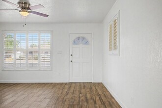 3519 W Orchid Ln in Phoenix, AZ - Building Photo - Building Photo