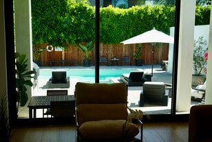 738 N Sierra Bonita Ave in Los Angeles, CA - Building Photo