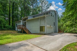 811 Muirfield Trce in Marietta, GA - Building Photo - Building Photo