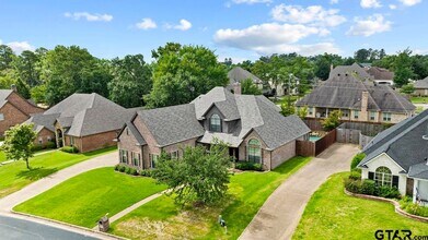2312 Pinehurst St in Tyler, TX - Building Photo - Building Photo