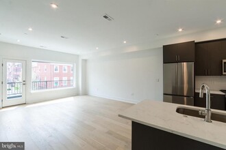 125 South St in Philadelphia, PA - Building Photo - Building Photo