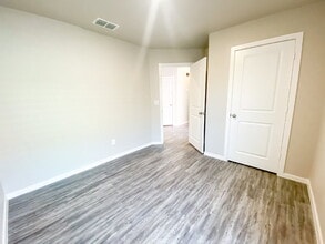 2108 Avenue J - A Ave in Lubbock, TX - Building Photo - Building Photo