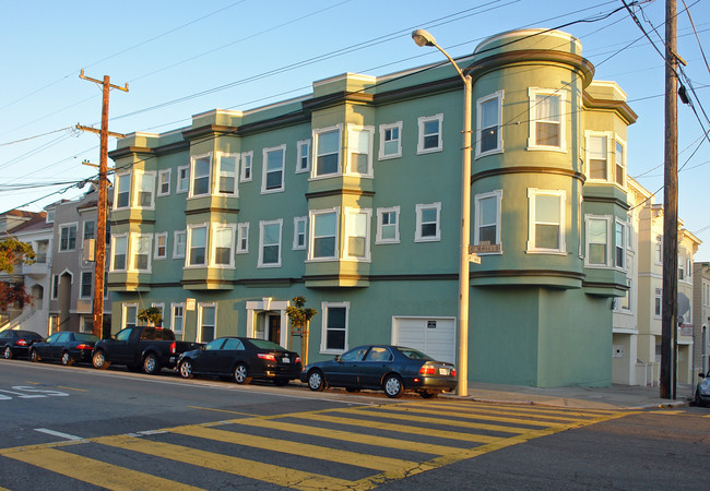 700 Cabrillo St in San Francisco, CA - Building Photo - Building Photo