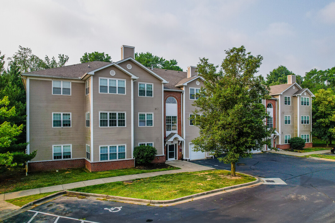 Burgundy Hills Apartments in Burlington, KY - Foto de edificio