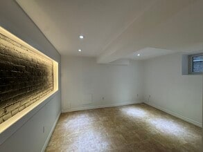 310 Riverdale Av in Toronto, ON - Building Photo - Building Photo