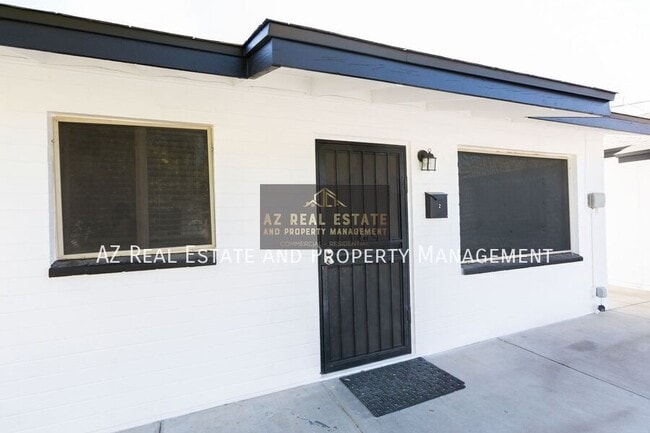 property at 3417 E Windsor Ave