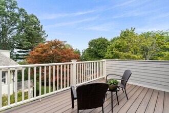 20 Lawrence St in Wakefield, MA - Building Photo - Building Photo