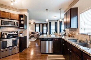 1601 Crabb River Rd in Richmond, TX - Building Photo