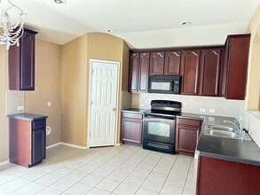 590 Arthur Dr in Lavon, TX - Building Photo - Building Photo