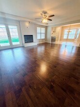 5720 Sterling Green Trail in Arlington, TX - Building Photo - Building Photo