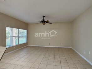 2065 Home Again Rd in Apopka, FL - Building Photo - Building Photo
