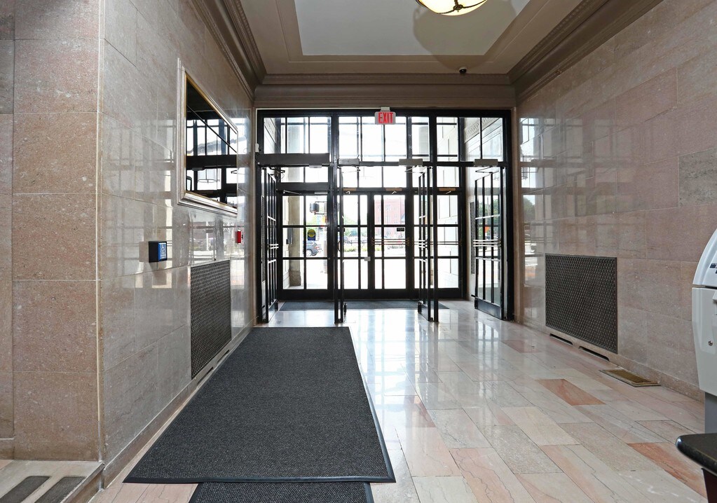 The Residences At Hanna Apartments in Cleveland, OH