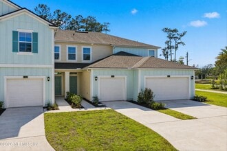 32 Pasadena Dr in St. Augustine, FL - Building Photo - Building Photo