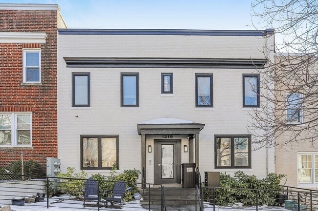 1219 Queen St NE in Washington, DC - Building Photo - Building Photo