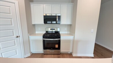 14217 Little Falls Ln in Piedmont, OK - Building Photo - Building Photo