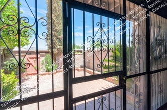 7831 E Lester St in Tucson, AZ - Building Photo - Building Photo