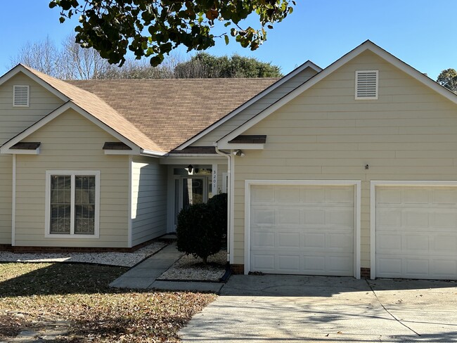 property at 3201 Gulfstream Ct