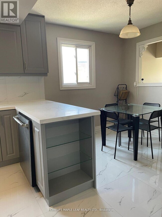 78 Prouse Dr in Brampton, ON - Building Photo - Building Photo