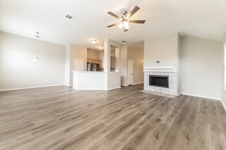 506 Oxford Loop in Princeton, TX - Foto de edificio - Building Photo