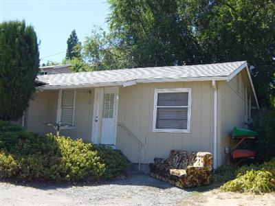 803 Main St in Ashland, OR - Building Photo - Building Photo