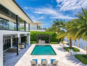 632 Intracoastal Dr in Fort Lauderdale, FL - Foto de edificio - Building Photo