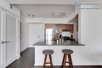 8421 Broad St, Unit FL14-ID811 in McLean, VA - Building Photo - Building Photo
