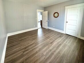 94 Hansen Ave in Bridgeport, CT - Building Photo - Building Photo