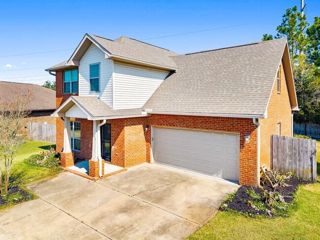 140 Kinley Ave in Santa Rosa Beach, FL - Building Photo - Building Photo