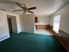 1702 Kirk Ave in Killeen, TX - Building Photo - Building Photo