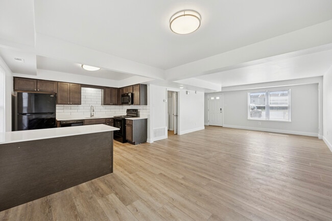 Gateway Airport Townhomes