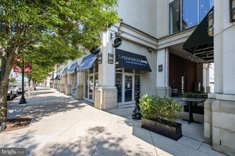 2350 NJ-33 in Trenton, NJ - Building Photo - Building Photo