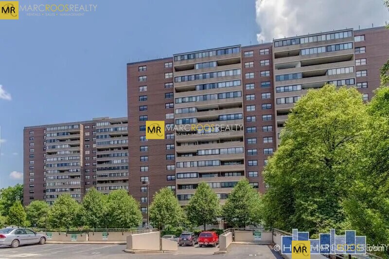 9 Hawthorne Pl in Boston, MA - Foto de edificio