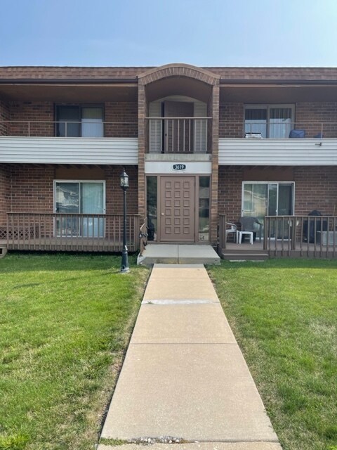property at 3621 Saint Andrews Ct