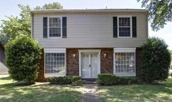 3054 Inverness Pkwy Dr in Memphis, TN - Building Photo