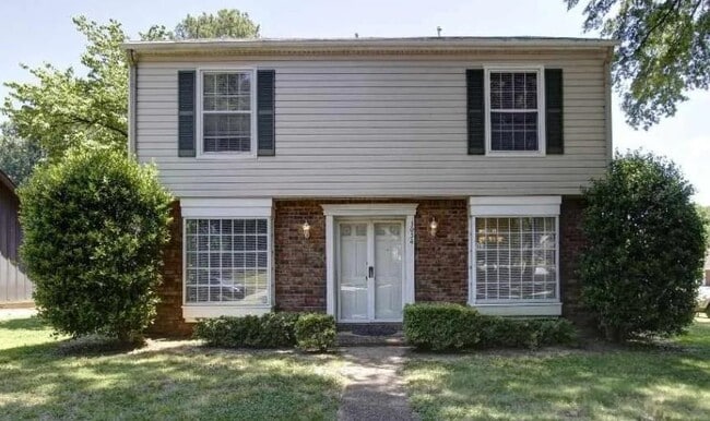 property at 3054 Inverness Pkwy Dr