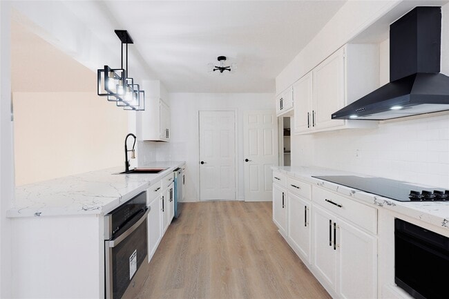 property at 11611 Sagedowne Ln