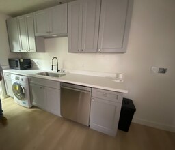 2226 Channing Way, Unit 3 in Berkeley, CA - Foto de edificio - Building Photo