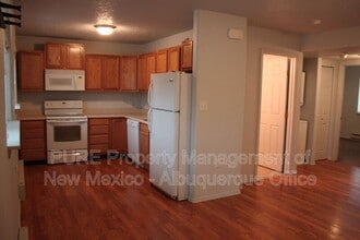 408 E Comanche St in Farmington, NM - Building Photo - Building Photo