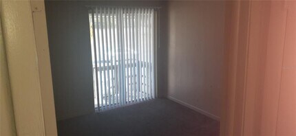 3919 E Fern St-Unit -4 in Tampa, FL - Building Photo - Building Photo