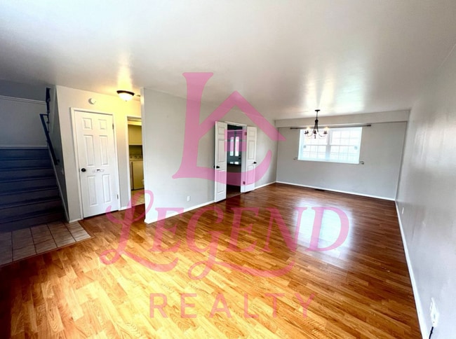 1061 Willow Brook Dr in St. Louis, MO - Building Photo - Building Photo