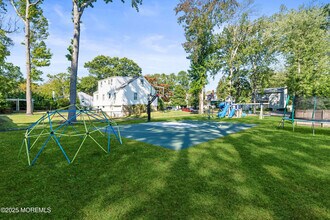 437 Redmond Ave in Ocean Township, NJ - Building Photo - Building Photo