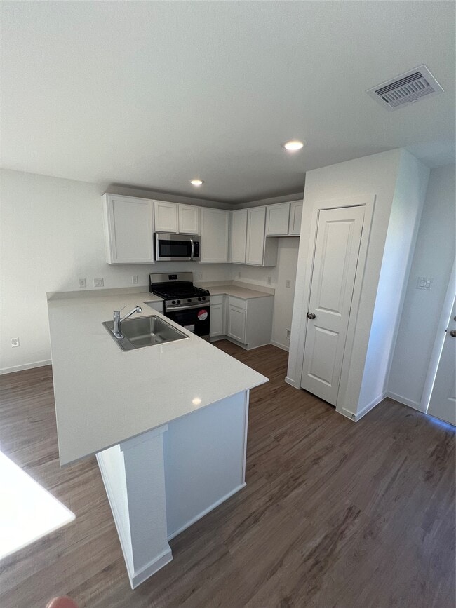 property at 3031 Ash Ray Dr