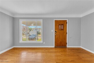 5219 Joseph St in Maple Heights, OH - Building Photo - Building Photo