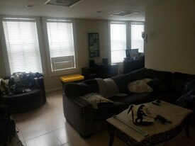 524 23rd St in Galveston, TX - Building Photo