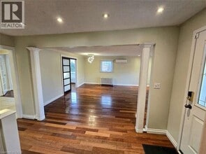 1568 Cawthra Ct in Mississauga, ON - Building Photo - Building Photo